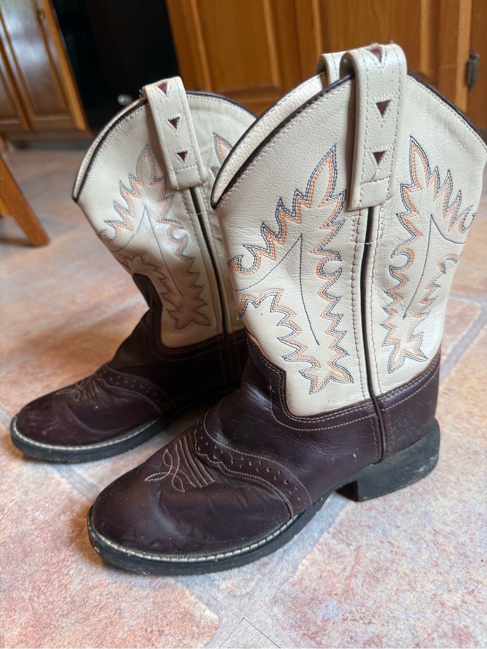 Old West Kids Two-Tone Western Boots in Brown & Cream